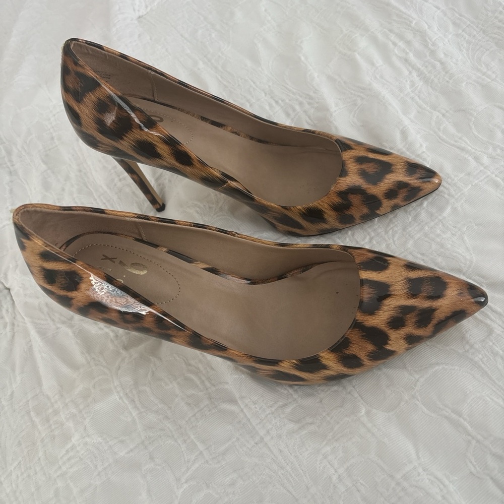 Mix No. 6 Leopard Print Heels - Picture 2 of 6